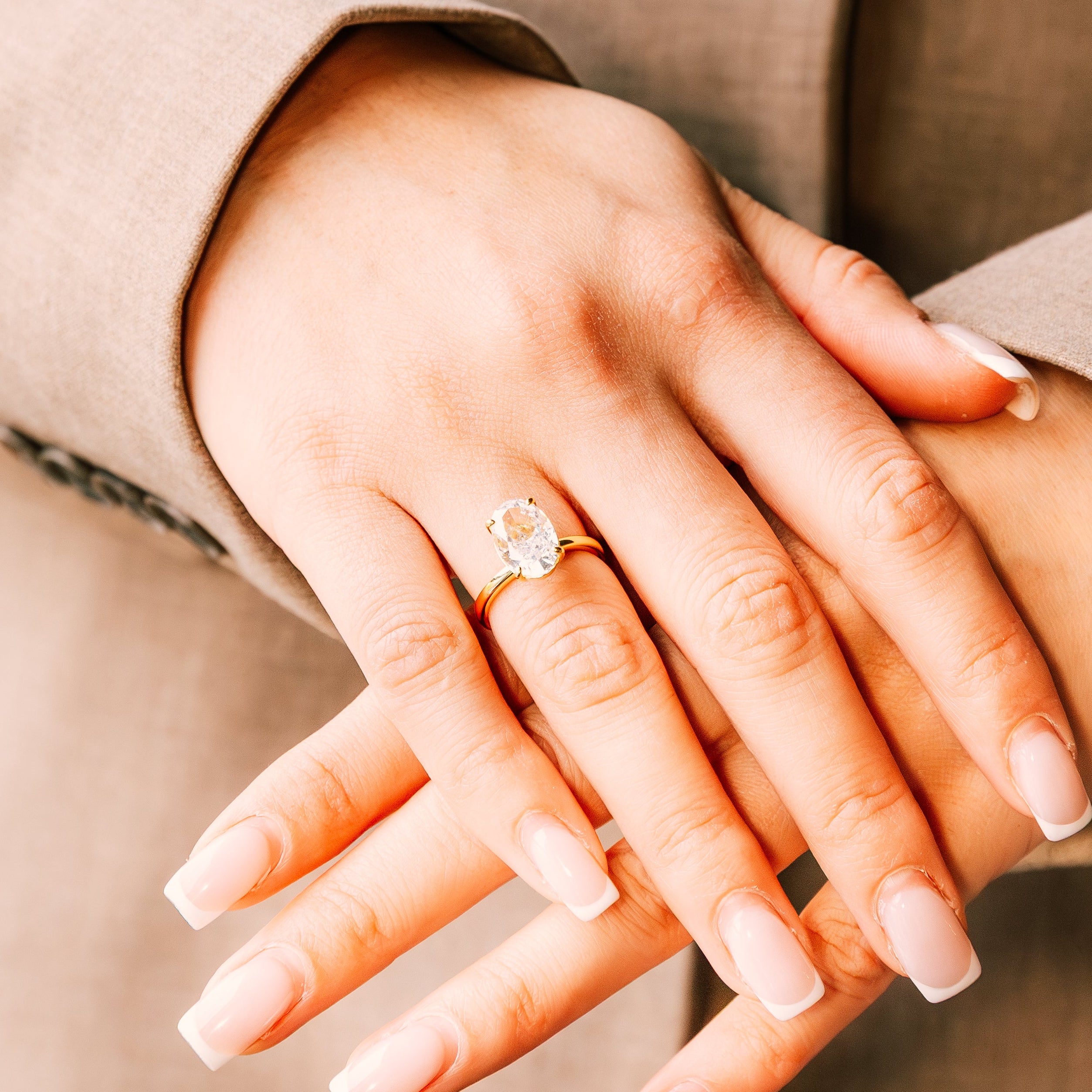 Astra - Oval Cut Solitaire